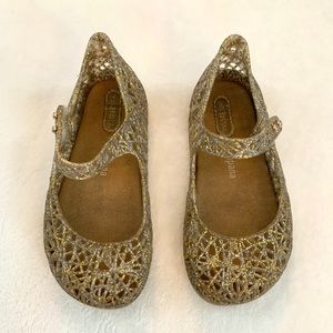Mini Melissa Campana size 8